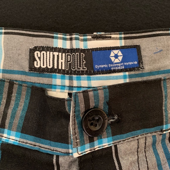 boys shorts - Picture 3 of 4